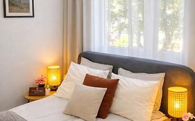 Kairos Apartments - Friends - Darmowy Parking, Blisko Centrum